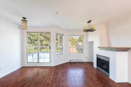 34 2375 W Broadway, Vancouver, BC, Vancouver — Townhouse for sale
