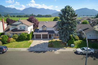 45170 Bluejay Avenue, Sardis, BC, Sardis — Single Family Residence for sale