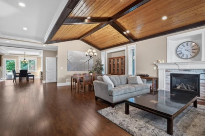 27912 Maclure Road, Abbotsford, BC, Abbotsford — Single Family Residence for sale