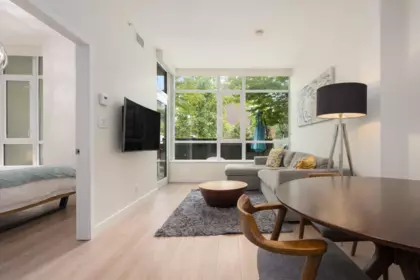Kitchen Photo of 1680 Quebec Street, Vancouver, BC