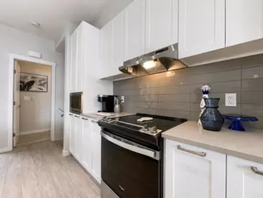Kitchen Island Photo of 28 8335 Nelson Street, Mission, BC