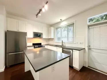 15 2487 156 Street, Surrey, BC, Surrey — Townhouse for sale