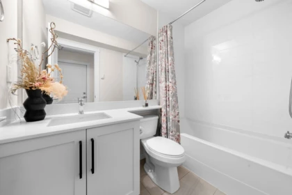 Walk-In Closet Photo of 23 2855 158 Street, Surrey, BC