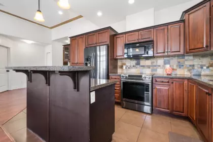 Pantry Photo of 401 45893 Chesterfield Avenue, Chilliwack, BC