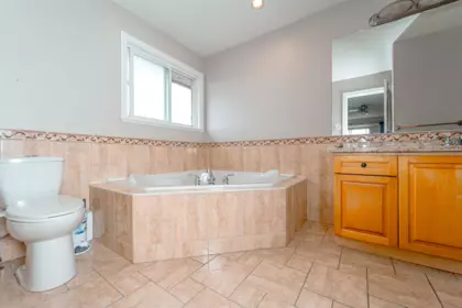 Mudroom Photo of 30580 Garnet Place, Abbotsford, BC