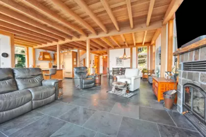 Kitchen Island Photo of 687 Channelview Drive, Bowen Island, BC