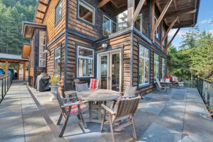 Outdoor Kitchen Photo of 687 Channelview Drive, Bowen Island, BC