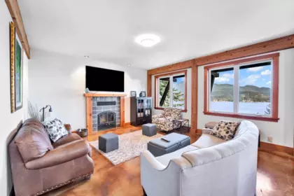 Outdoor Patio Photo of 687 Channelview Drive, Bowen Island, BC