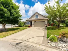 6089 185 Street, Surrey, BC