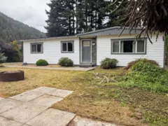 411 Emerald Avenue, Harrison Hot Springs, BC