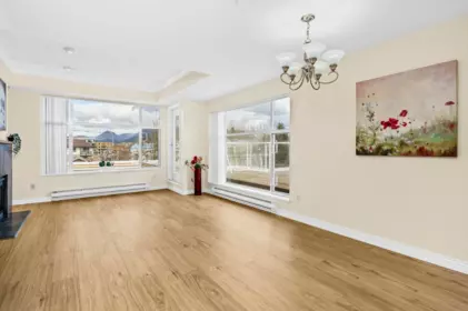 404 2340 Hawthorne Avenue, Port Coquitlam, BC, Port Coquitlam — Apartment/Condo for sale