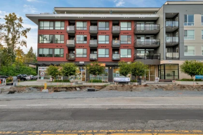 Family Room Photo of 214 18811 72 Avenue, Surrey, BC
