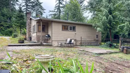 11185 272 Street, Maple Ridge, BC, Maple Ridge — Single Family Residence for sale