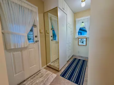 Office / Den Photo of 3199 Beach Avenue, Roberts Creek, BC