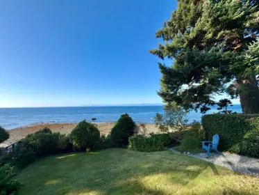 Outdoor Kitchen Photo of 3199 Beach Avenue, Roberts Creek, BC