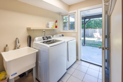 Garage Interior Photo of 781 Pinemont Avenue, Port Coquitlam, BC