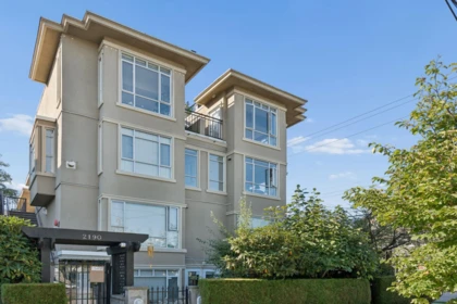 Laundry Room Photo of 203 2190 W 5th Avenue, Vancouver, BC