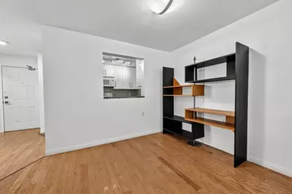 Kitchen Photo of 308 55 Blackberry Drive, New Westminster, BC