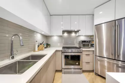 413 3588 Sawmill Crescent, Vancouver, BC, Vancouver — Apartment/Condo for sale