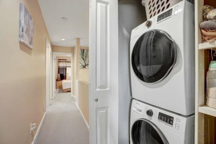 Entry Foyer Photo of 7 6033 168 Street, Surrey, BC