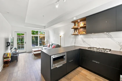 Kitchen Island Photo of 135 2070 Curling Road, North Vancouver, BC