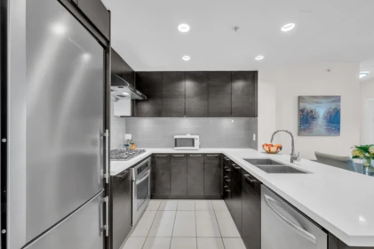 Primary Bedroom Photo of 908 4880 Bennett Street, Burnaby, BC