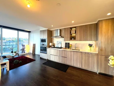 605 4730 Lougheed Highway, Burnaby, BC, Burnaby — Apartment/Condo for sale