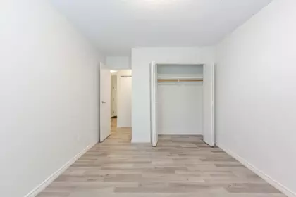Hot Tub / Spa Photo of 203 12890 17 Avenue, Surrey, BC