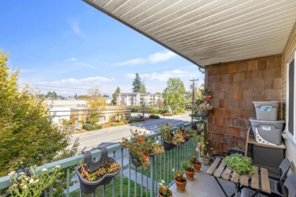 Primary Bedroom Photo of 303 2350 Westerly Street, Abbotsford, BC