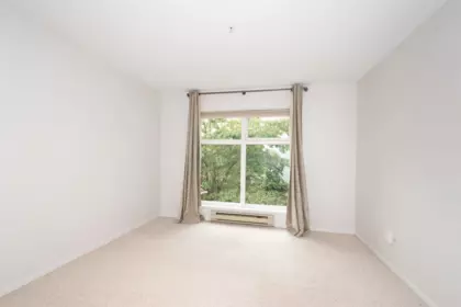Laundry Room Photo of 210 2250 W 3rd Avenue, Vancouver, BC