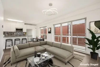 303 1033 St. Georges Avenue, North Vancouver, BC, North Vancouver — Apartment/Condo for sale
