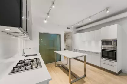134 E 1st Avenue, Vancouver, BC, Vancouver — Apartment/Condo for sale