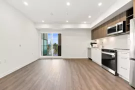 233 82 First Street, New Westminster, BC