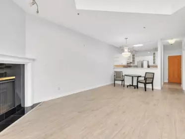 315 8651 Ackroyd Road, Richmond, BC, Richmond — Apartment/Condo for sale