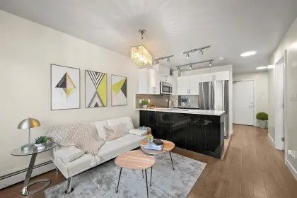 209 2689 Kingsway, Vancouver, BC, Vancouver — Apartment/Condo for sale