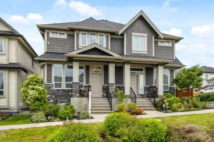 16487 21 Avenue, Surrey, BC, Surrey — Half Duplex for sale