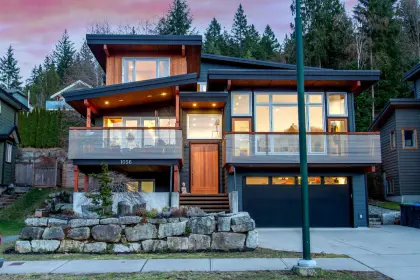 1056 Jay Crescent, Squamish, BC, Squamish — Single Family Residence for sale