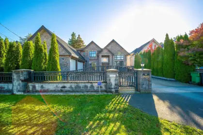 9660 Saunders Road, Richmond, BC, Richmond — Single Family Residence for sale