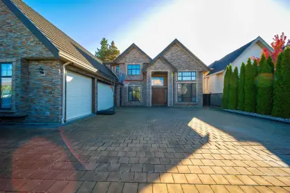 9660 Saunders Road, Richmond, BC, Richmond — Single Family Residence for sale