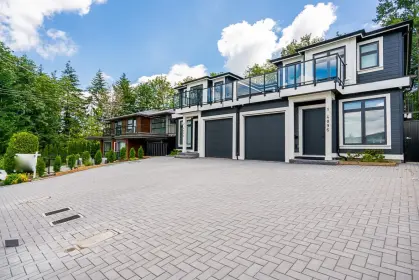 2 4096 Nithsdale Street, Burnaby, BC, Burnaby — Half Duplex for sale