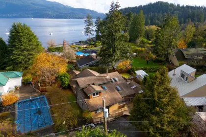 1117 Lenora Road, Bowen Island, BC, Bowen island — Single Family Residence for sale
