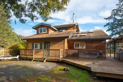 1117 Lenora Road, Bowen Island, BC, Bowen island — Single Family Residence for sale