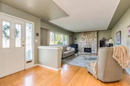 940 Spence Avenue, Coquitlam, BC, Coquitlam — Single Family Residence for sale