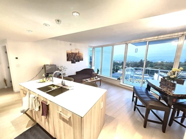 Front exterior of 809 4638 Gladstone Street, Vancouver, BC