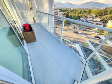 Swimming Pool Photo of 809 4638 Gladstone Street, Vancouver, BC