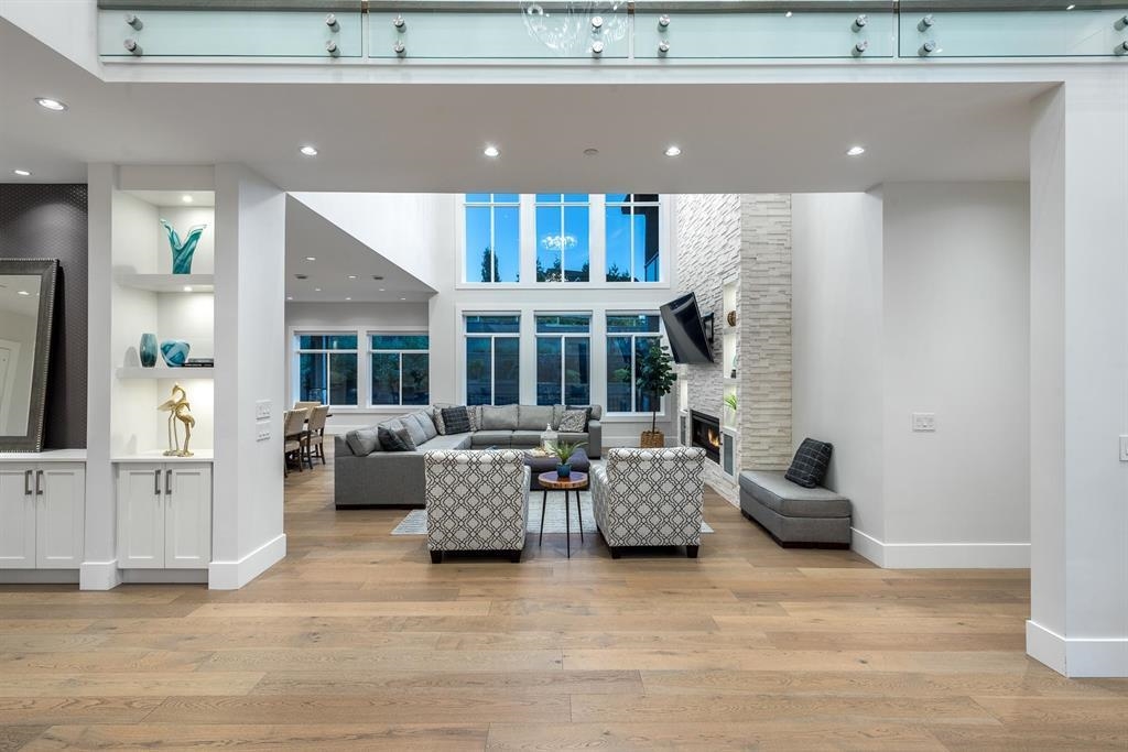 Kitchen Island Photo of 19932 3b Avenue, Langley, BC