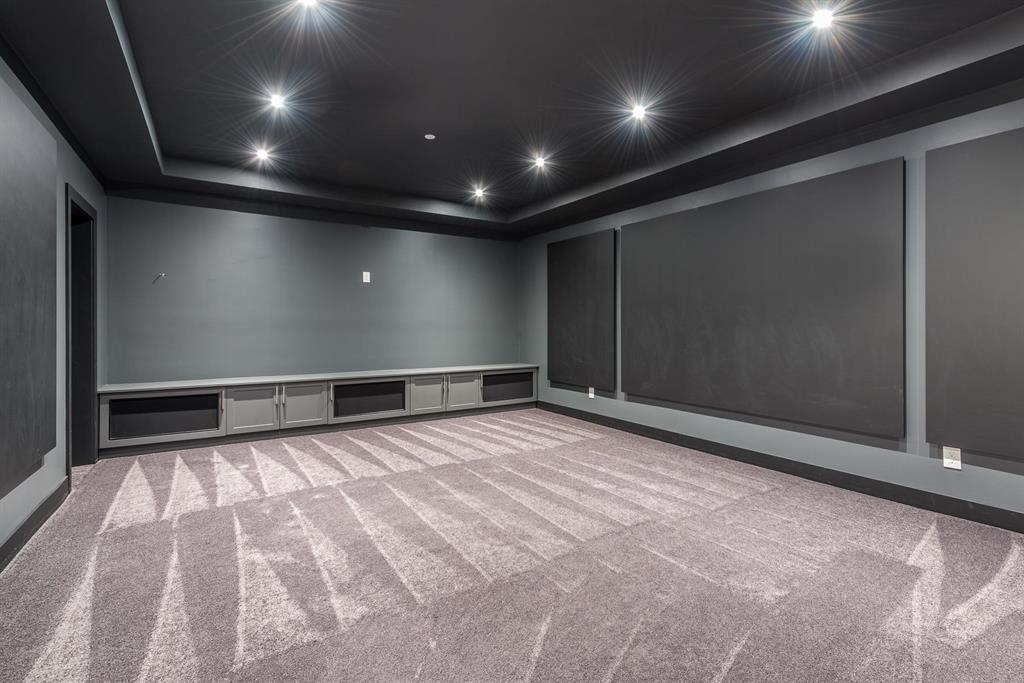 Staircase Photo of 19932 3b Avenue, Langley, BC