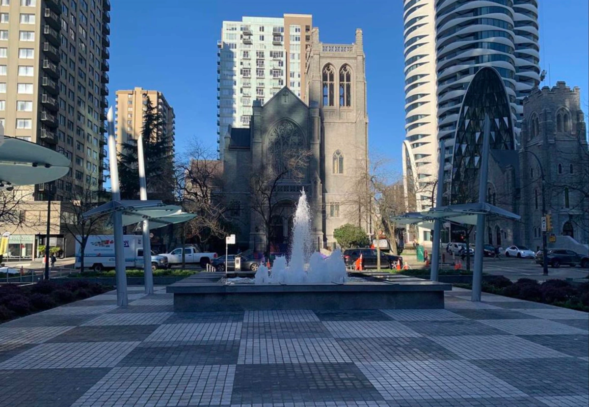 Hot Tub / Spa Photo of 701 1050 Burrard Street, Vancouver, BC