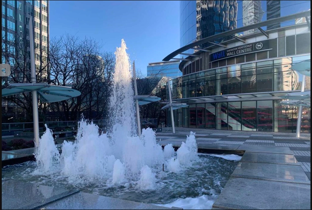 Outdoor Kitchen Photo of 701 1050 Burrard Street, Vancouver, BC