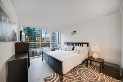 Office / Den Photo of 701 1050 Burrard Street, Vancouver, BC
